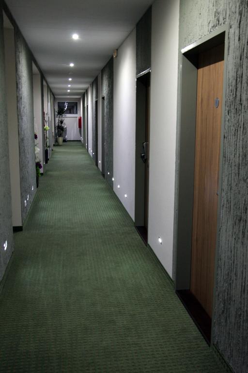 Rožňava Penzion Luxury מראה חיצוני תמונה